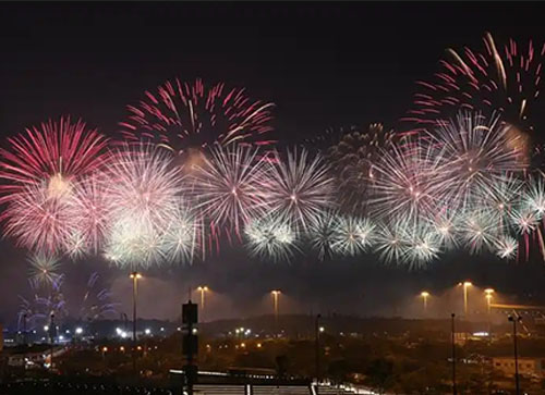 鲁山县焰火晚会